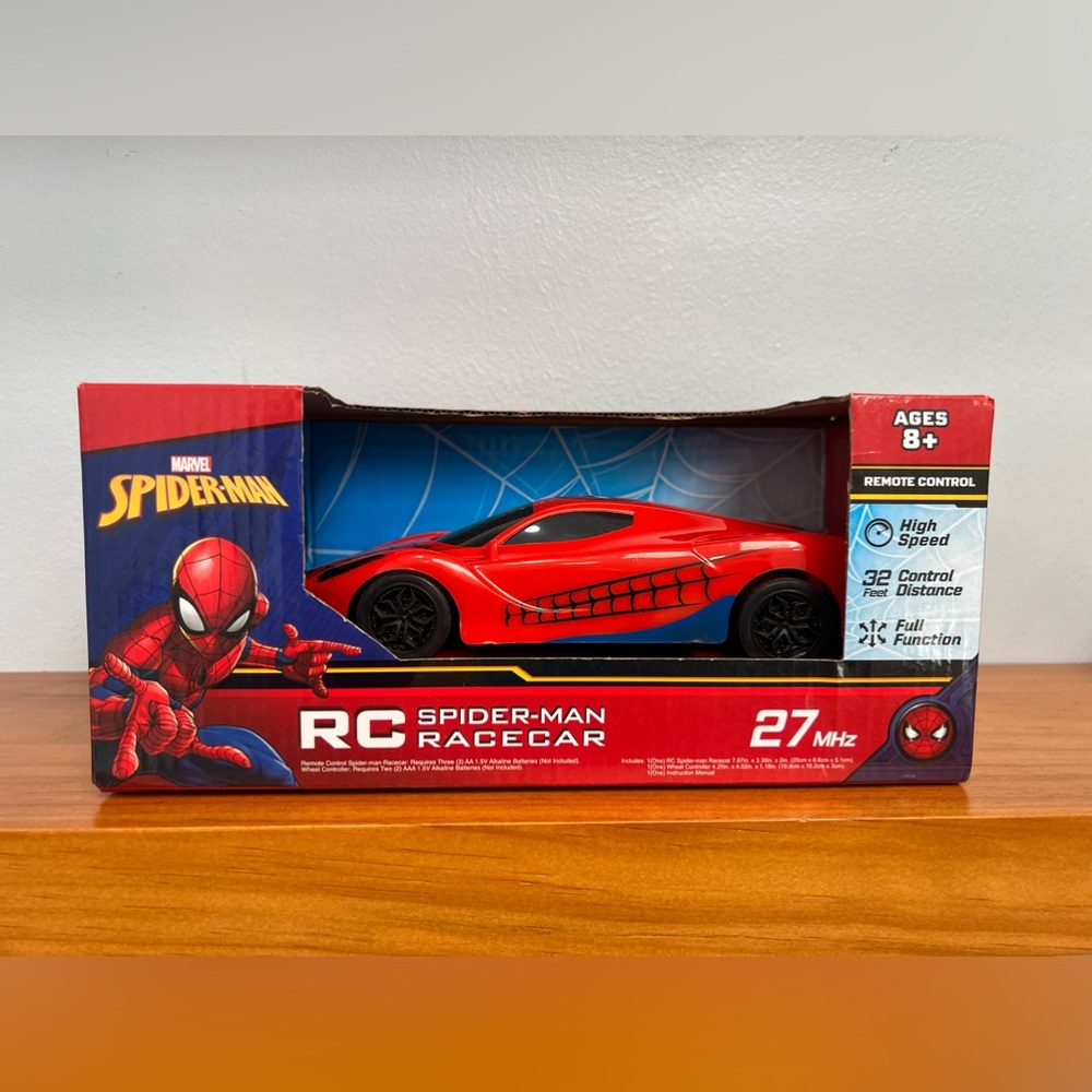 MARVEL Spider-Man NIB 27 MHz RC Race Car With Wheel Controller NEW IN BOX Age 8+
